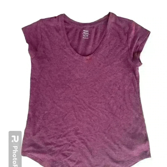Old Navy Tee Size XS relaxed fit - Picture 2 of 3